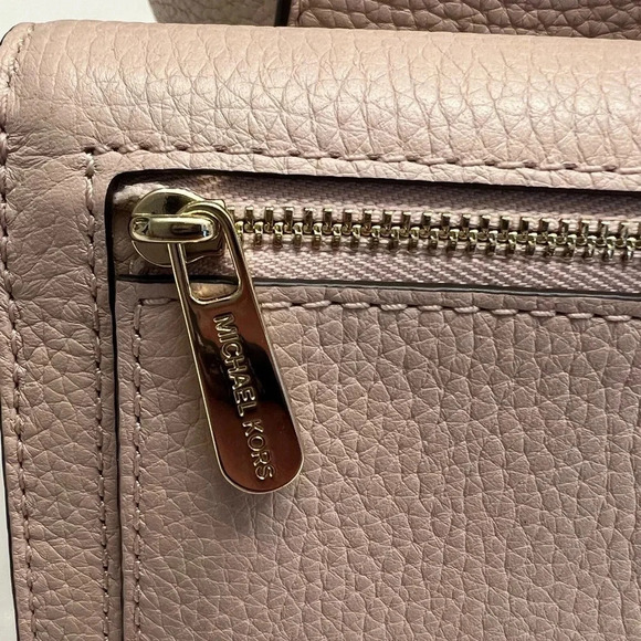 Michael Kors large Channing Wallet in Ballet pink pebble leather - Picture 5 of 6